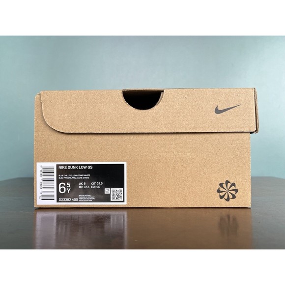 Nike Dunk Low GS "Homer Simpson" Size 6.5Y/Women's Size 8 DX3382-400 - Picture 12 of 12